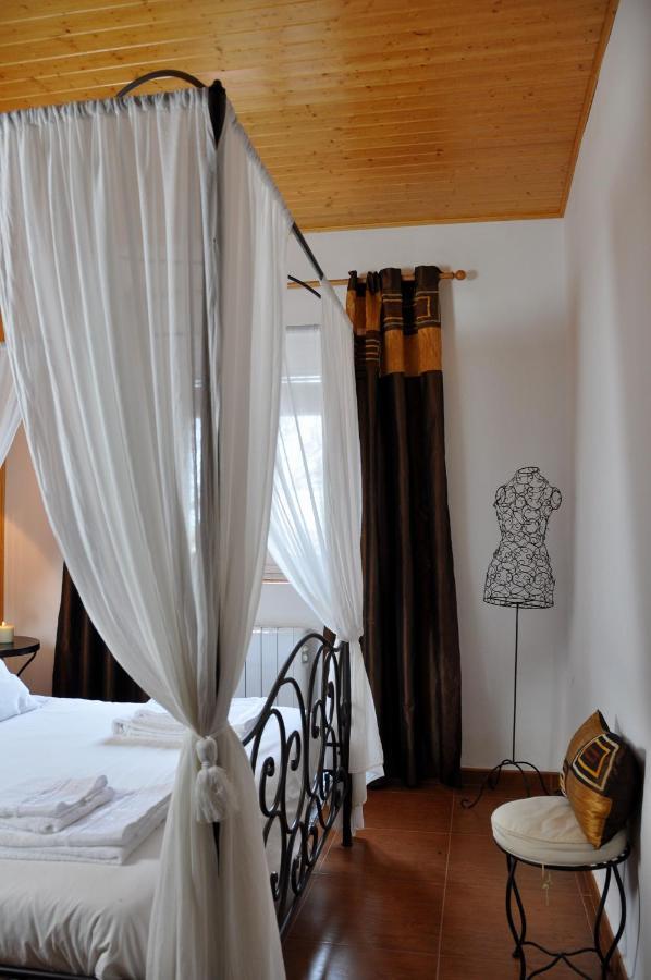 Casa Rural La Sastreria De Adanero Екстер'єр фото