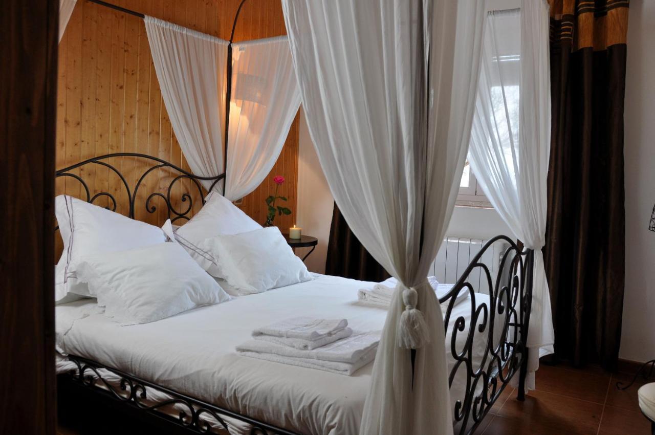 Casa Rural La Sastreria De Adanero Екстер'єр фото
